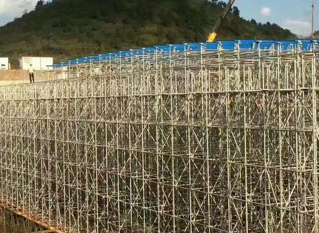 盘扣式脚手架服务贵新高速公路项目