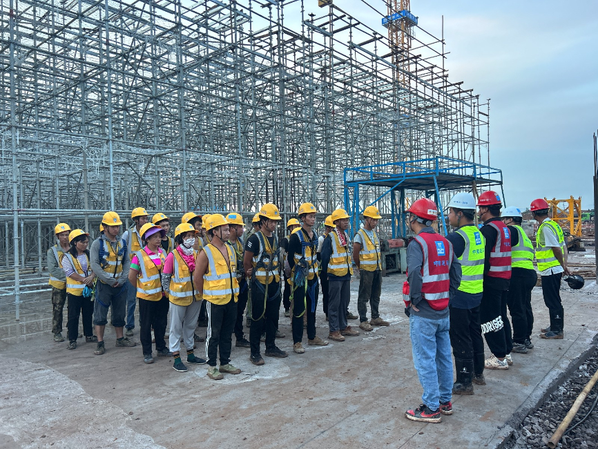 奋力攻坚促履约——公司大批重点工程建设加速推进中